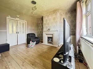 Lounge- click for photo gallery